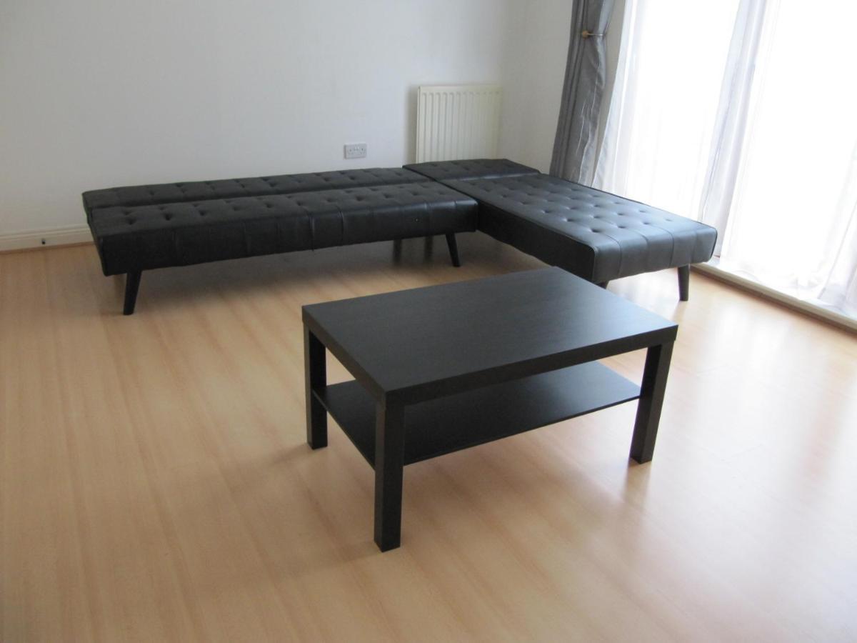 Cozy Off Road 2 Bedroom Cottage Apartment With Free Wi-Fi And Private Parking Глазго Экстерьер фото