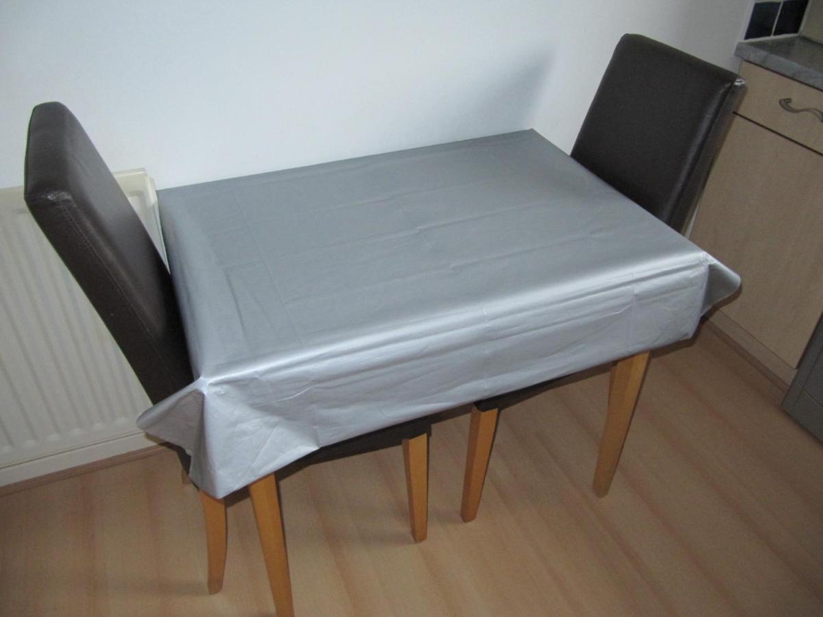 Cozy Off Road 2 Bedroom Cottage Apartment With Free Wi-Fi And Private Parking Глазго Экстерьер фото
